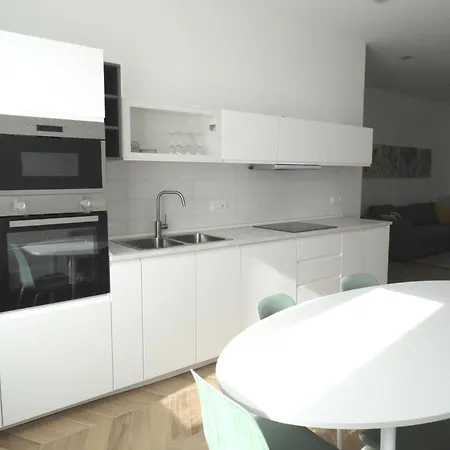 Giotto70apartment 公寓